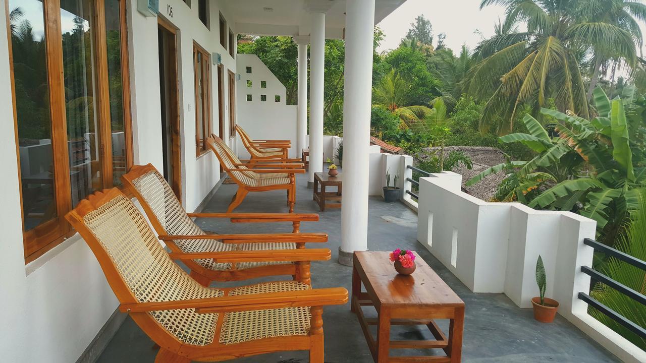 Cili Hotel Arugam Bay Luaran gambar