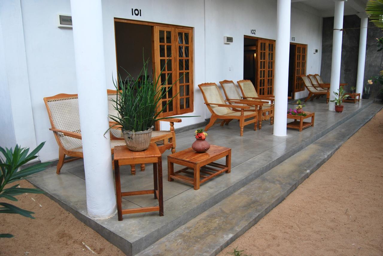 Cili Hotel Arugam Bay Luaran gambar